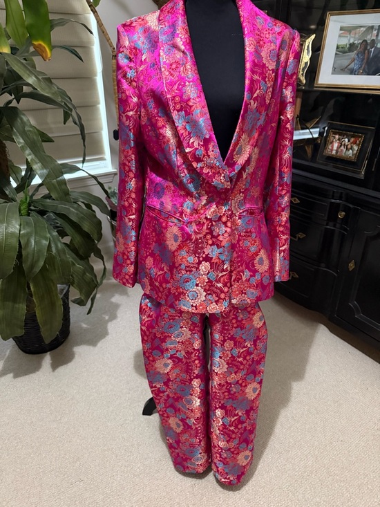 Fashion Nova Jackets & Blazers - Fashion Nova Hot Pink Floral Brocade Blazer & Trouser Set